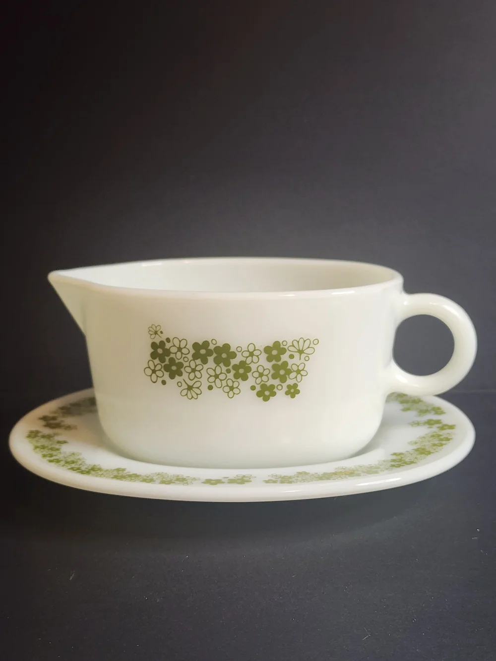 Pyrex Vintage Gravy Boat and Saucer  Green Spring Blossom (Crazy Daisy).